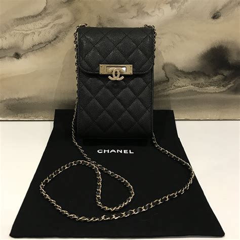 mini pochette chanel|Meer.